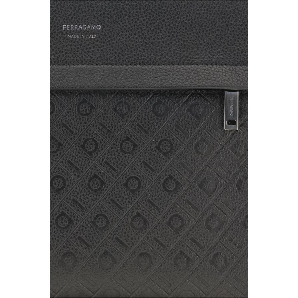 Ferragamo Black Monogram Pouch Handbag schwarz