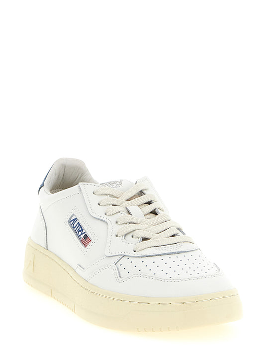 Autry Blue Cowhide Low Top Sneakers blau