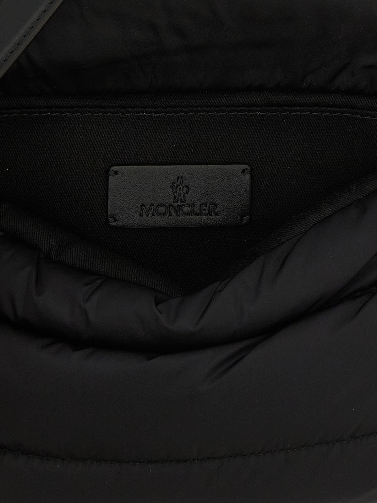 Moncler Black 'Caradoc' Shoulder Bag schwarz
