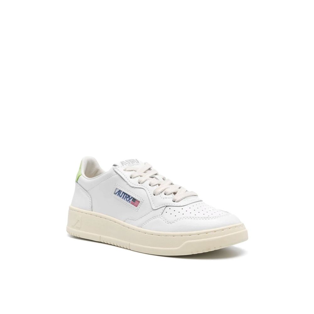 Autry White Leather Low Top Sneakers weiss