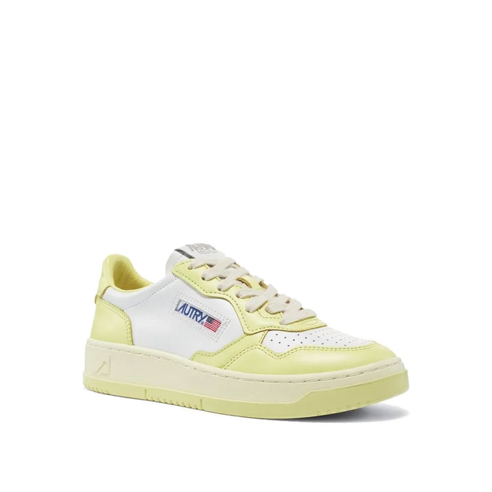 Autry White Leather Low Top Sneakers weiss