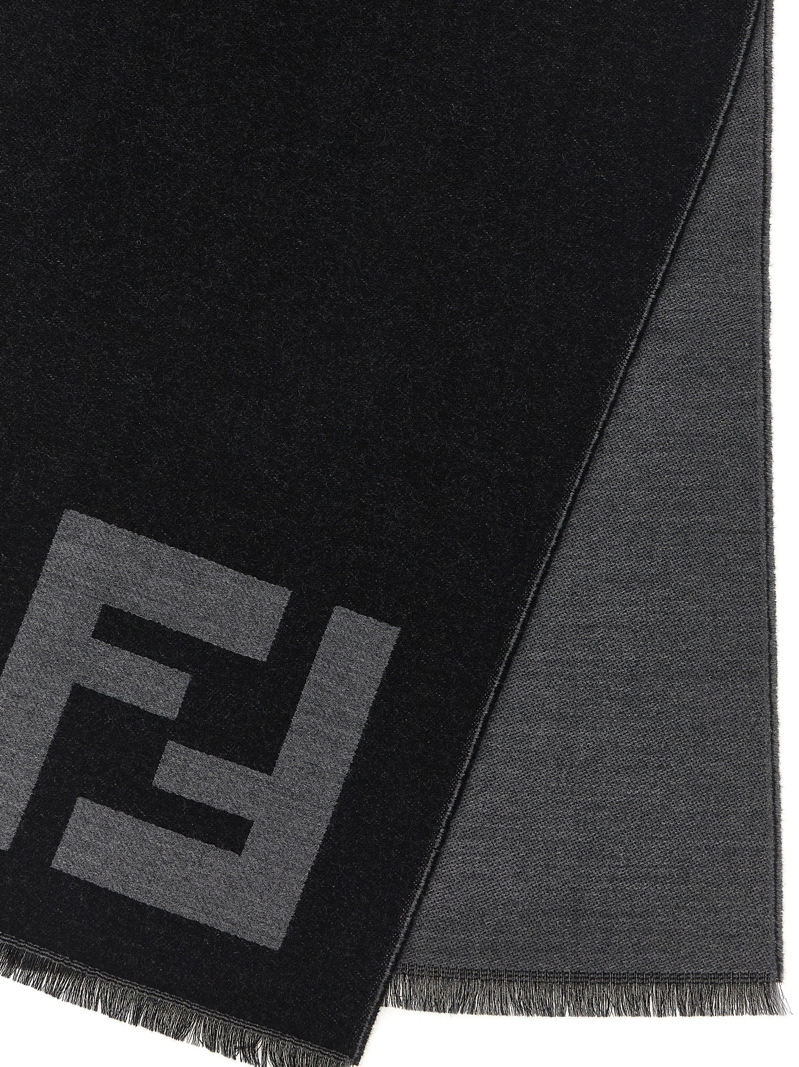 Fendi Black Virgin Wool Scarf schwarz