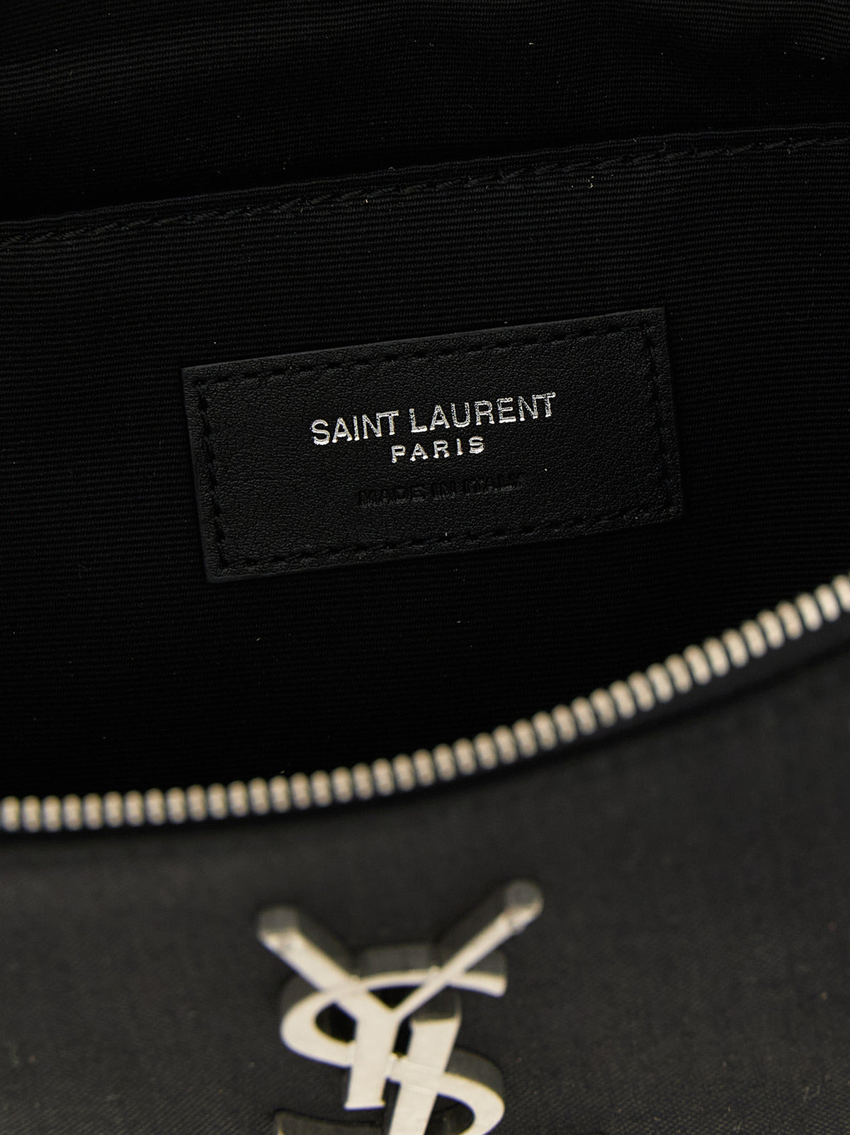 Saint Laurent Black 'Cassandre' Shoulder Bag schwarz