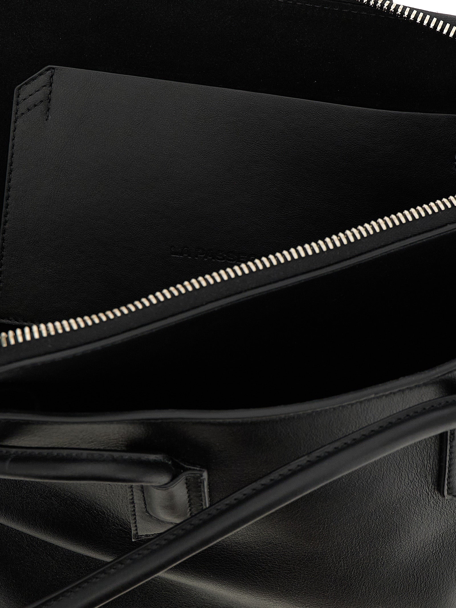 The Attico Black 'La Passeggiata Medium' Shoulder Bag schwarz
