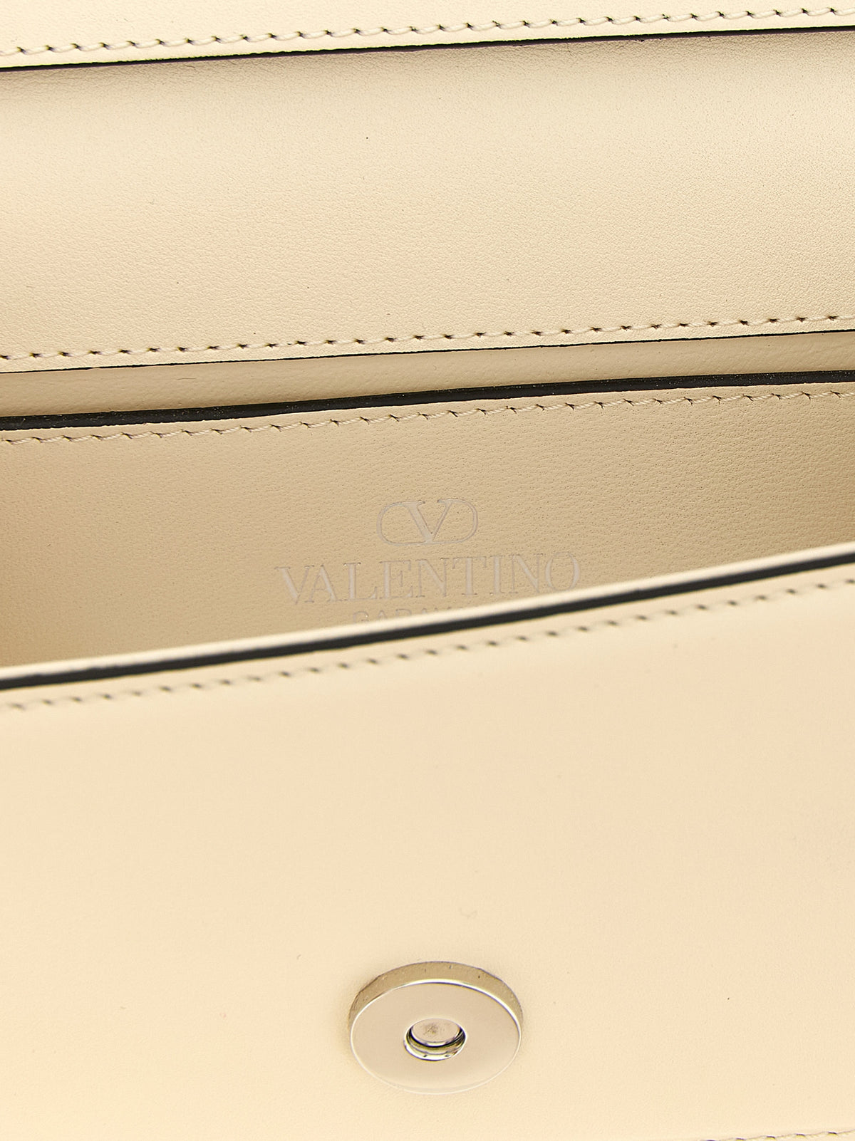 Valentino Garavani White 'Locò' Small Shoulder Bag weiss