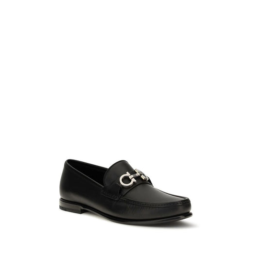 Ferragamo Black 'Slip-On' Loafers schwarz