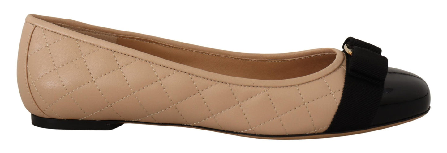 Salvatore Ferragamo Beige and Black Nappa Leather Ballet Flat Shoes schwarz