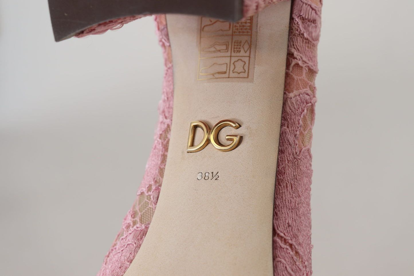 Dolce & Gabbana Pink Taormina Lace Crystal Pumps Pastel Shoes rosa