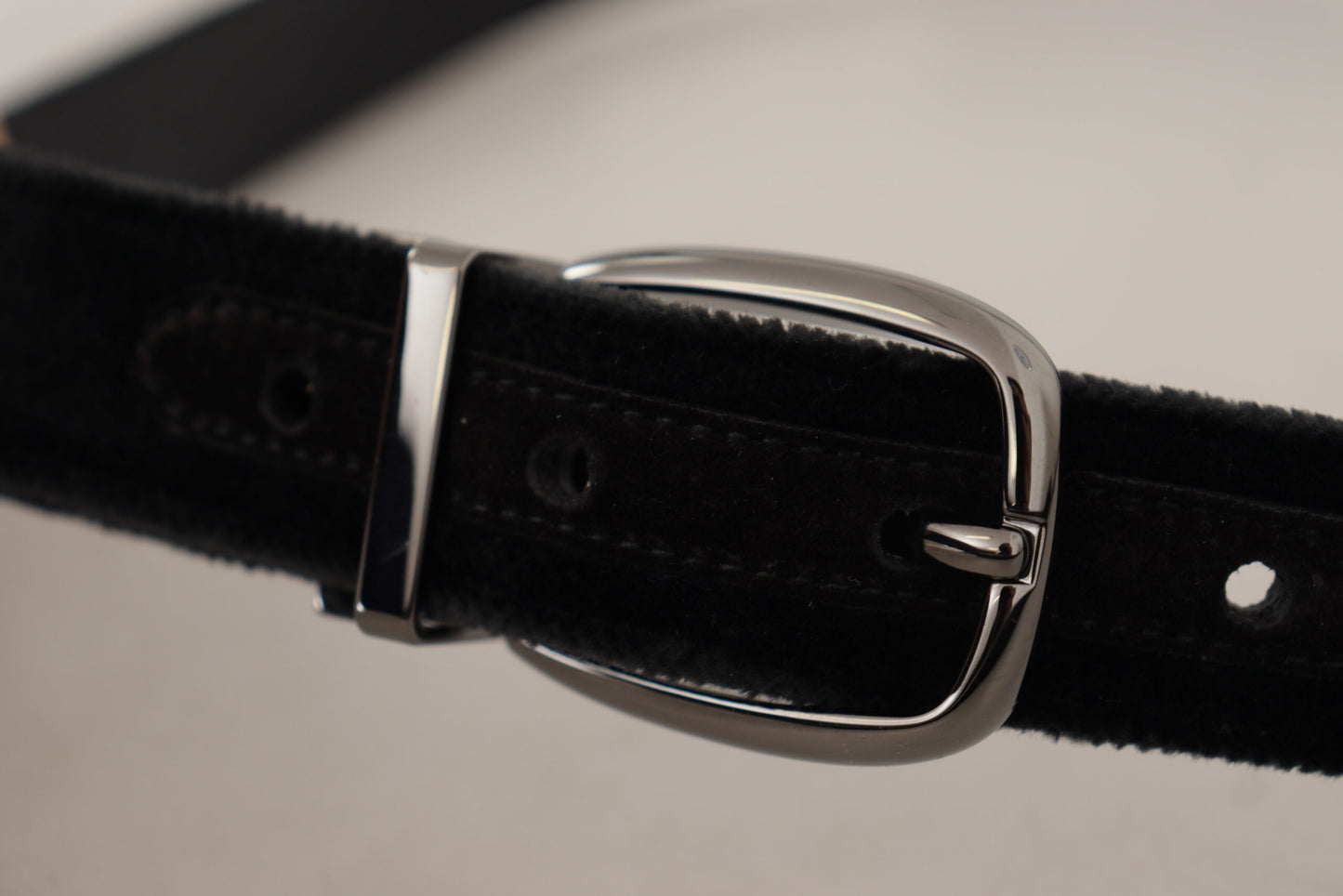 Dolce & Gabbana Black Velvet Classic Logo Engraved Metal Belt schwarz