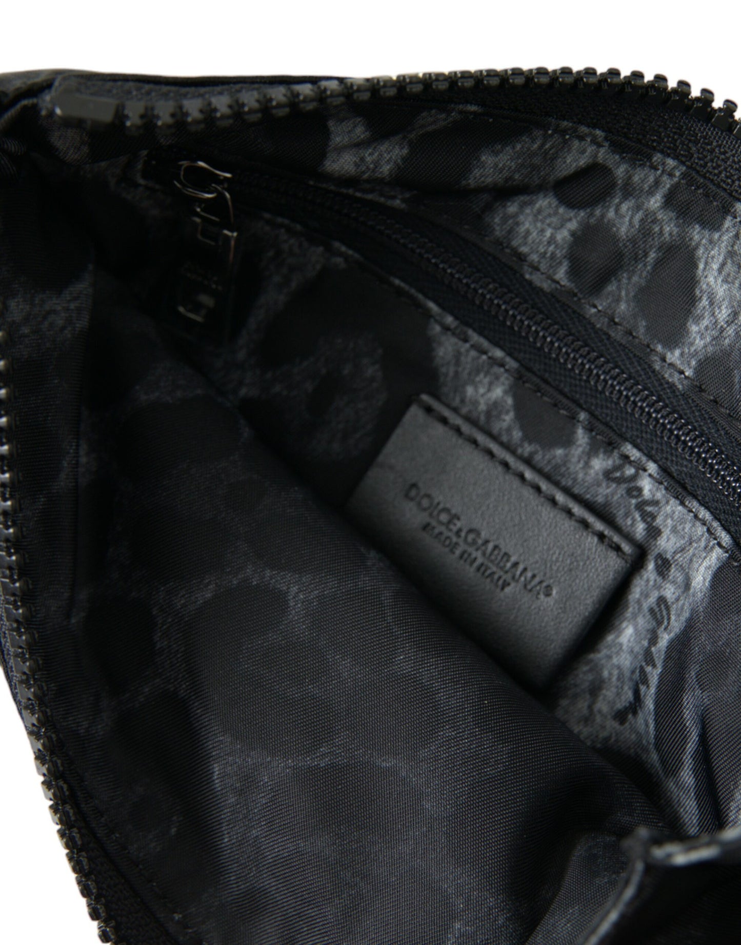 Dolce & Gabbana Black Nylon Logo Plaque Keyring Pouch Clutch Bags schwarz